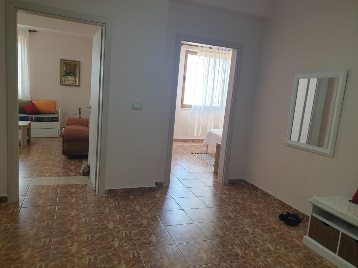דורס Jozi Kaiser Apartment 1 מראה חיצוני תמונה