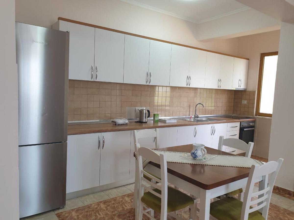 דורס Jozi Kaiser Apartment 1 מראה חיצוני תמונה